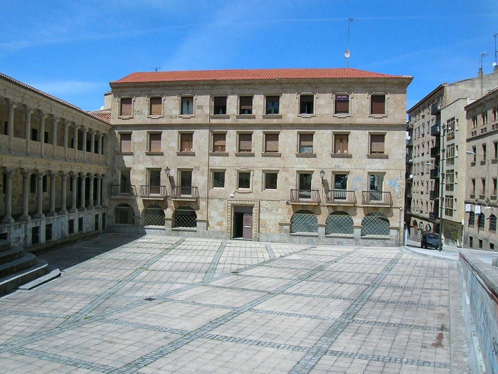 Imagen antes - La plaza de la Salamanca clásica que bajará su temperatura con suelo de estreno y un jardín
