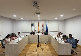 Celebración del pleno del Ayuntamineto de carrascal de Barregas.