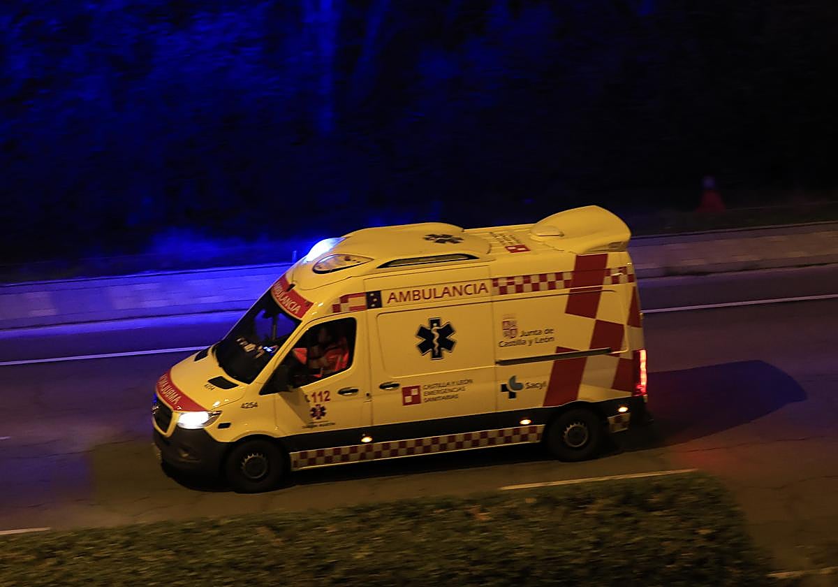 Imagen de archivo de una ambulancia