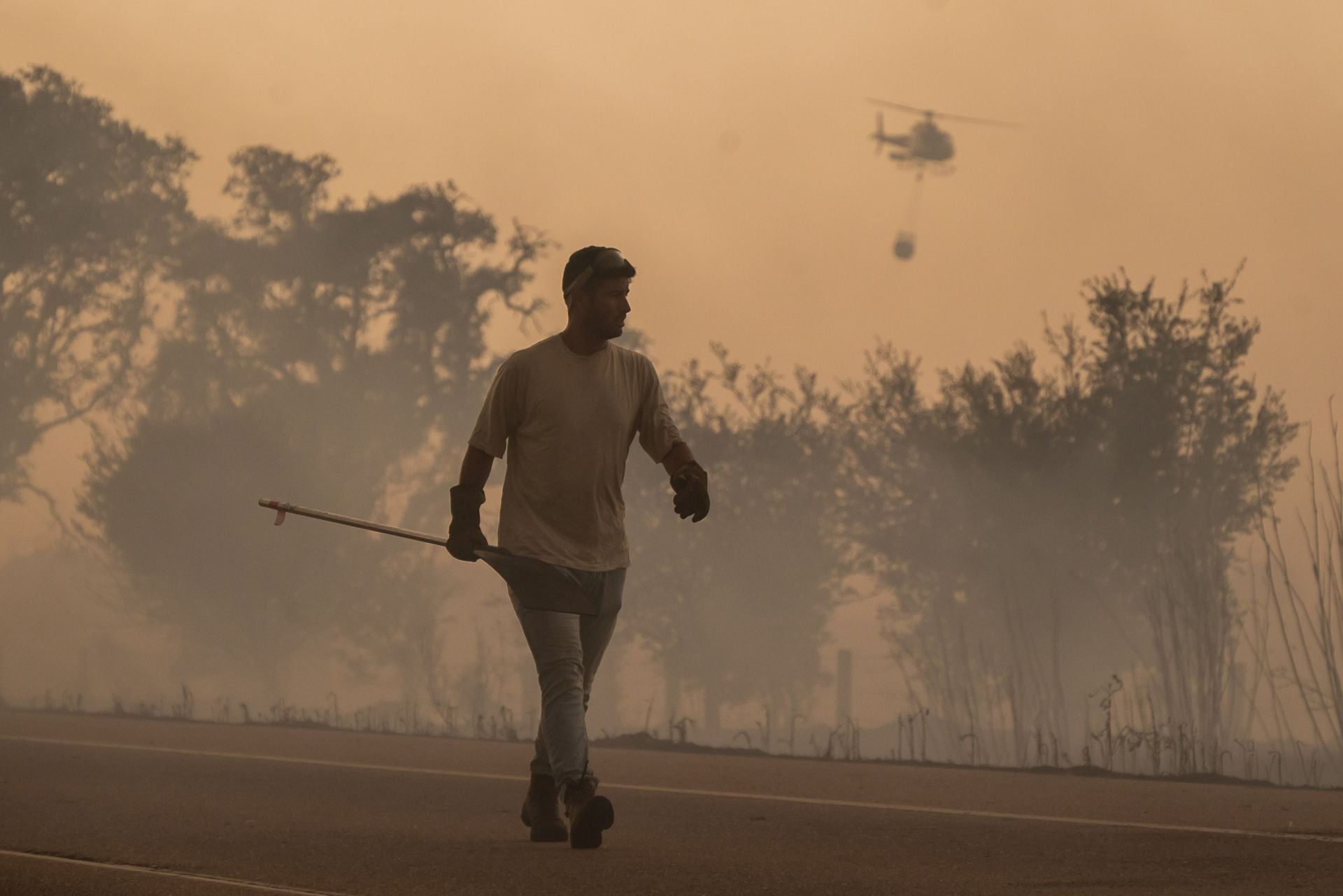 Las dramáticas imágenes del incendio de Martín de Yeltes