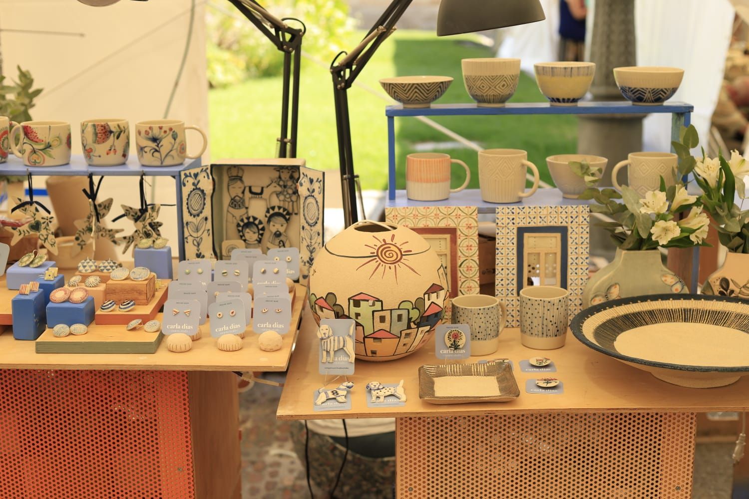 En imagenes, la Feria del Barro de Salamanca