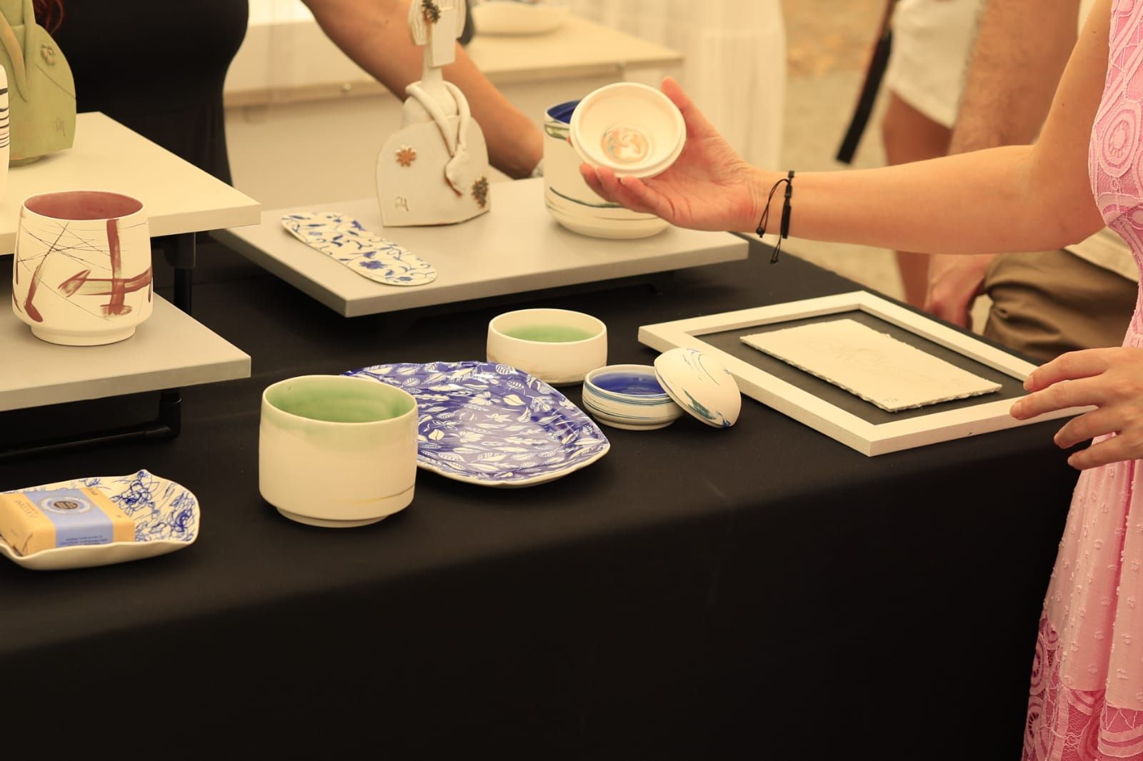 En imagenes, la Feria del Barro de Salamanca