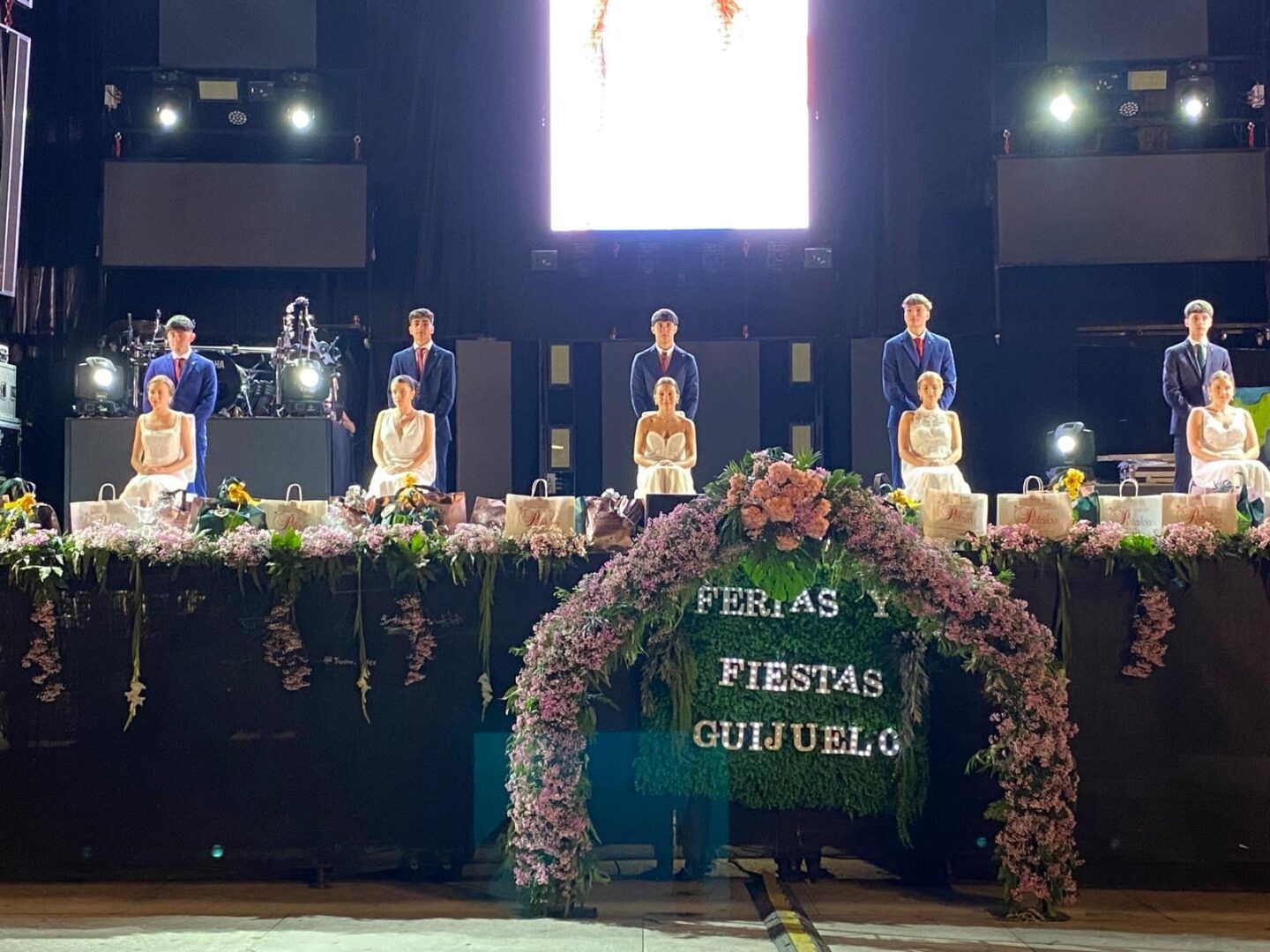 El chupinazo y el pregón inauguran las fiestas de Guijuelo