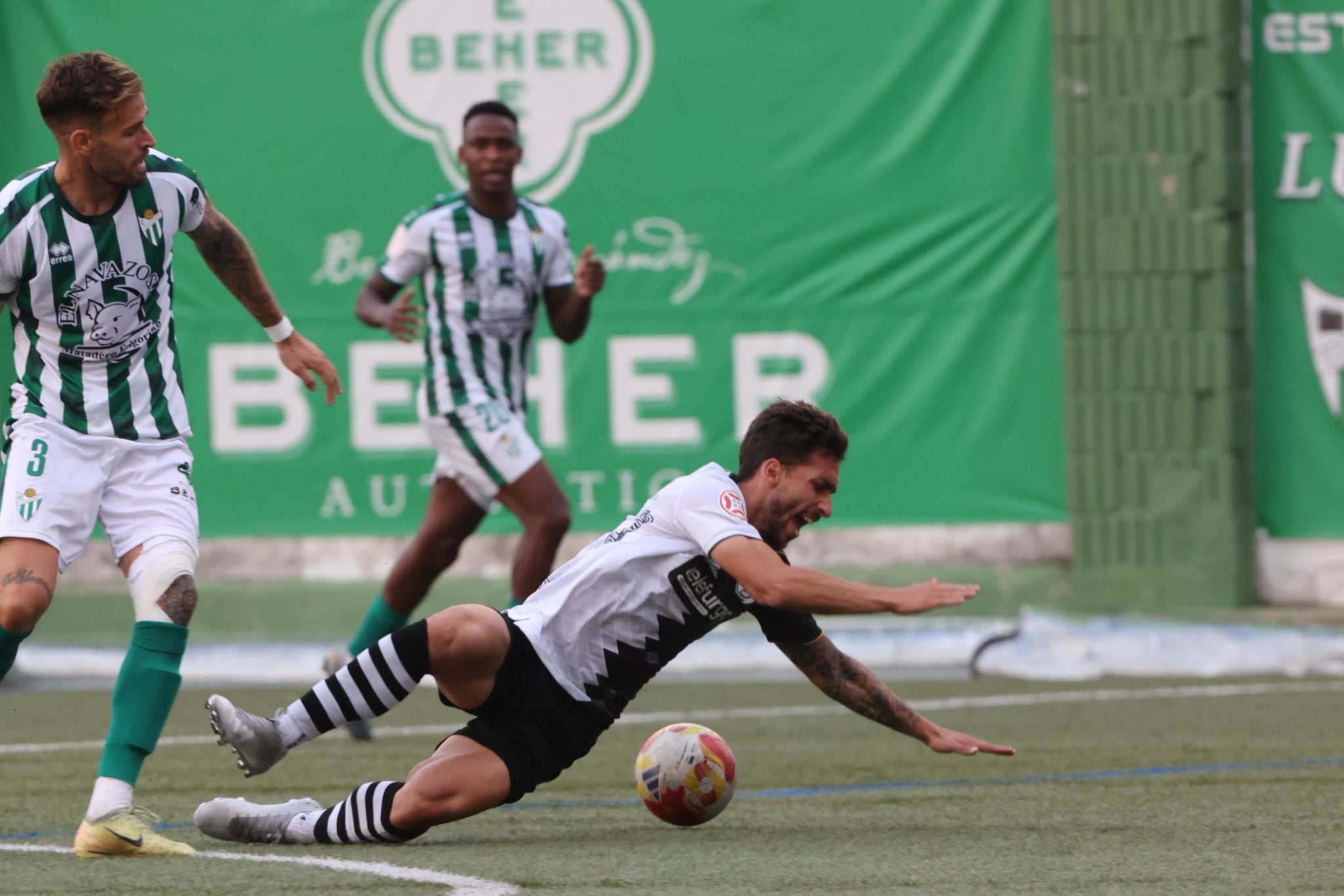 Las imágenes del Guijuelo-Unionistas de la Copa RFEF