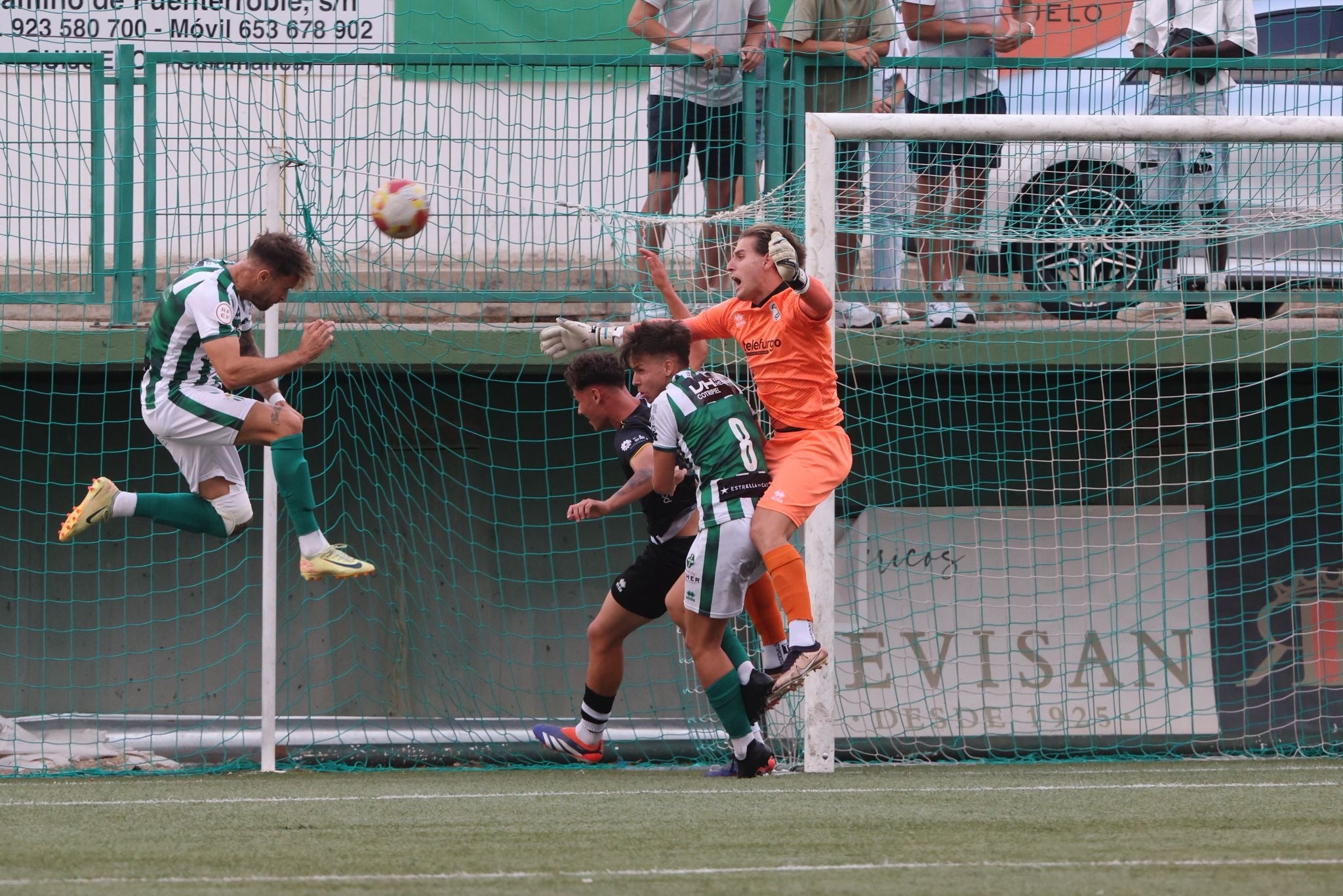 Las imágenes del Guijuelo-Unionistas de la Copa RFEF