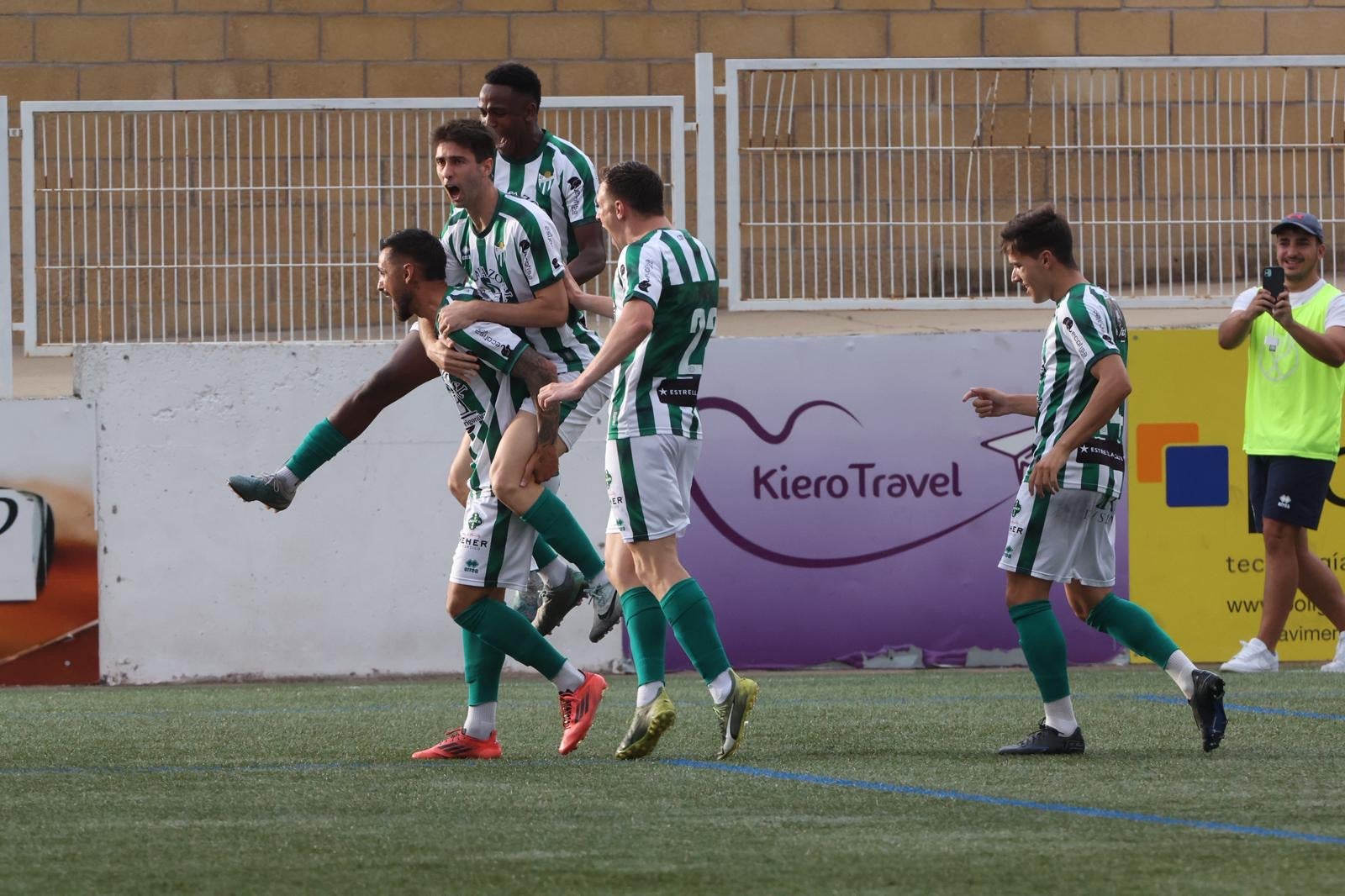 Las imágenes del Guijuelo-Unionistas de la Copa RFEF