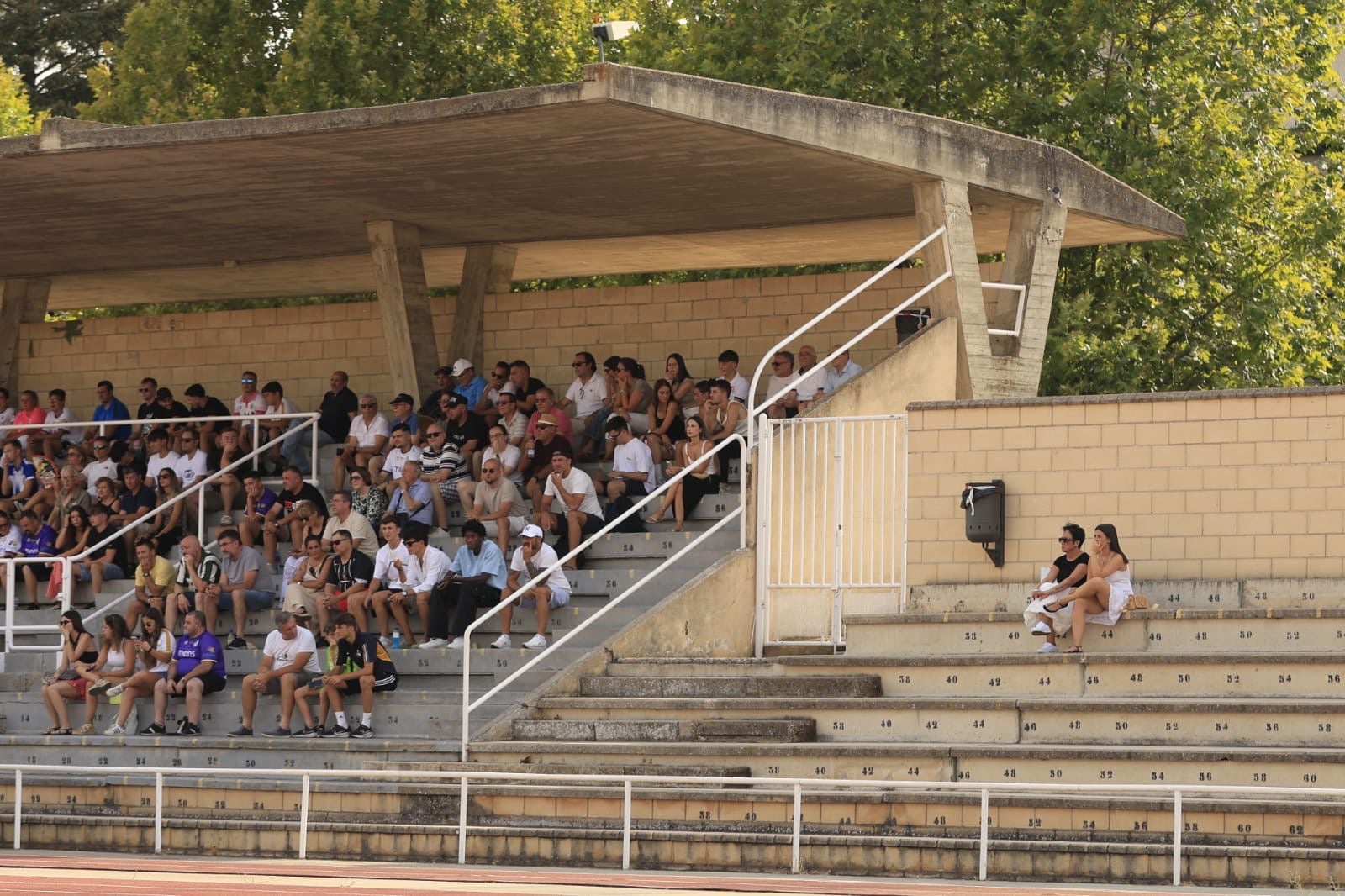 El derbi entre el Salamanca UDS y el Santa Marta, en imágenes