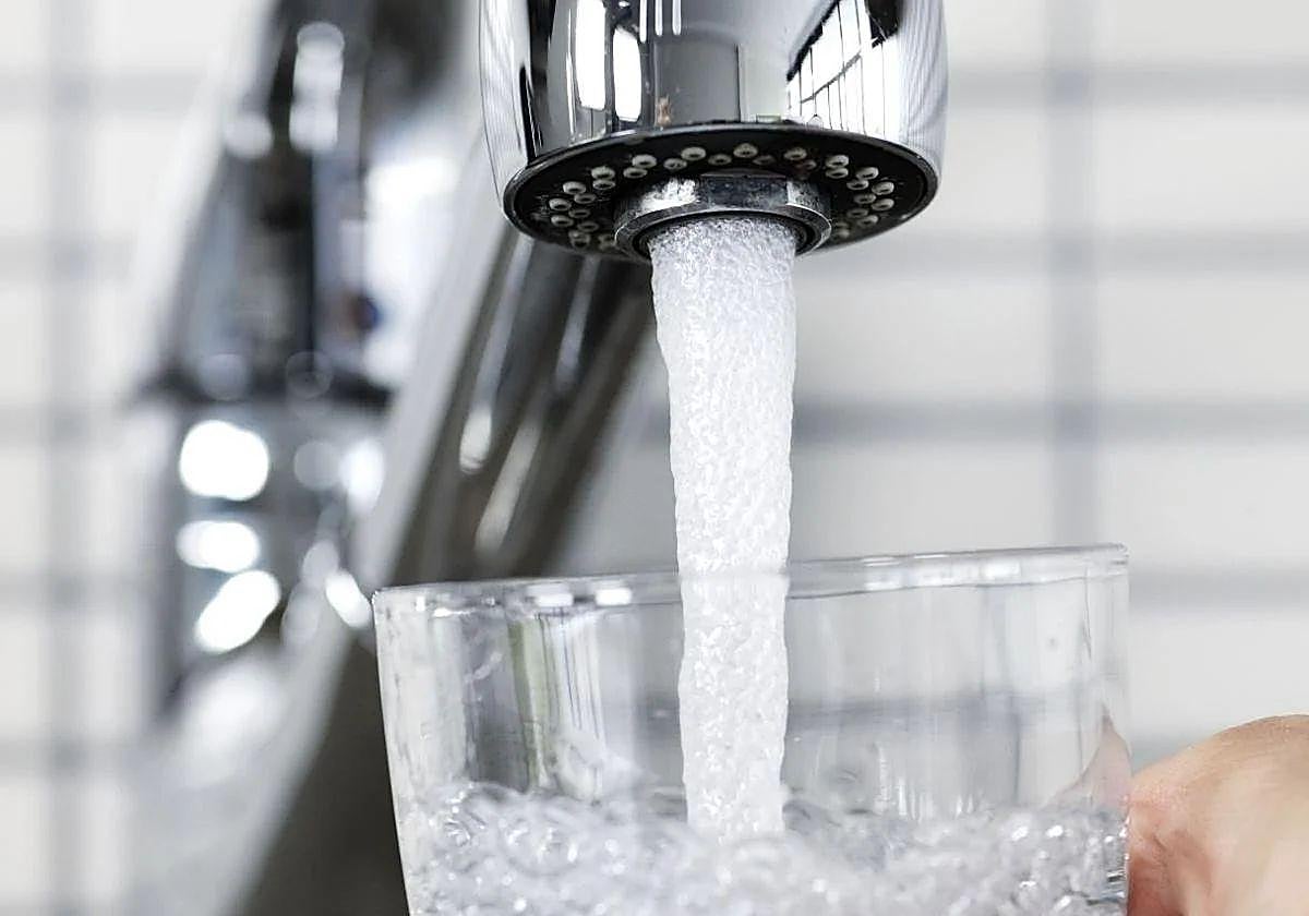 El PSOE denuncia la falta de agua potable desde hace más de año y medio en este pueblo de Salamanca