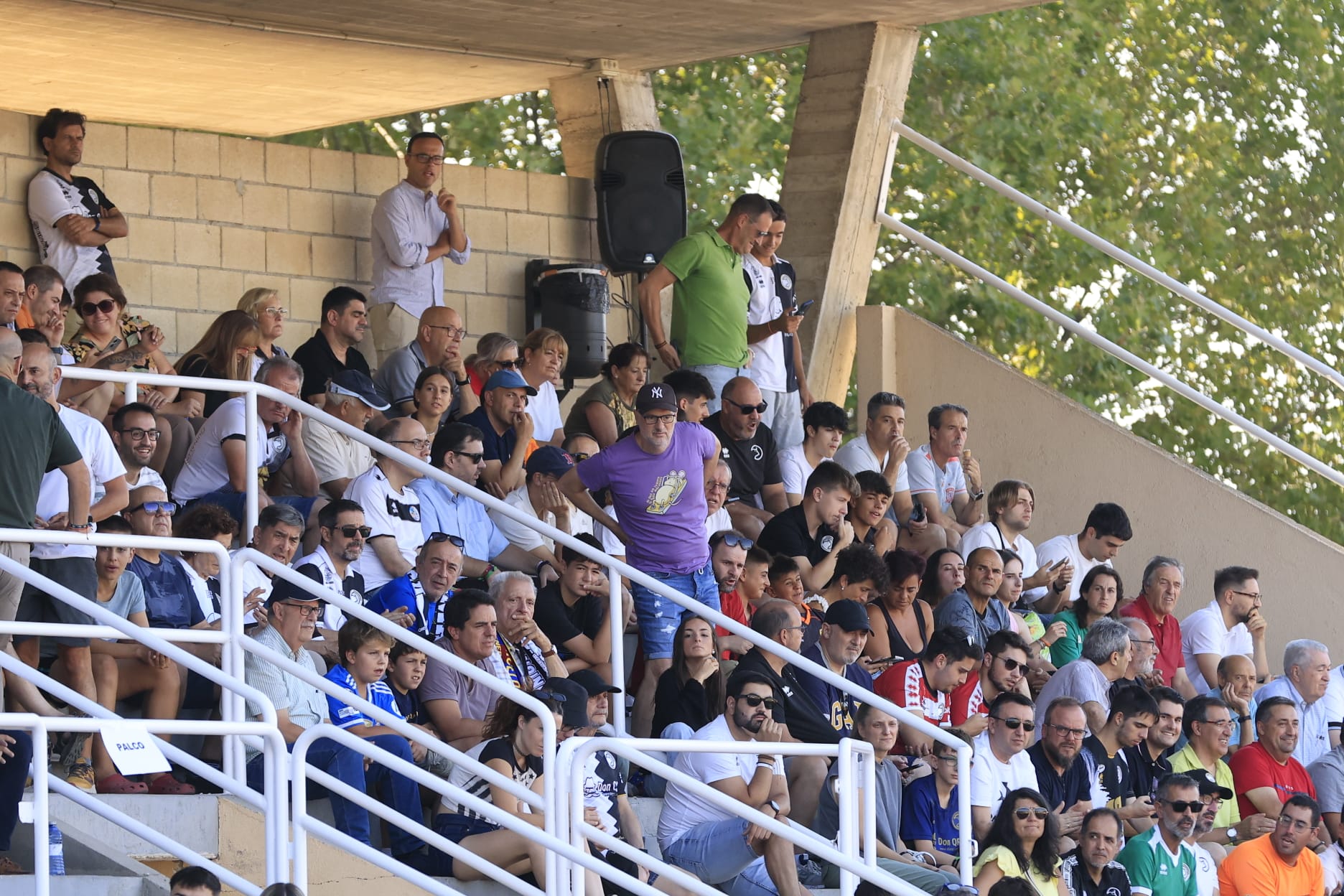 En imágenes, el partido entre Unionistas y el Mérida que honra a la extinta UDS