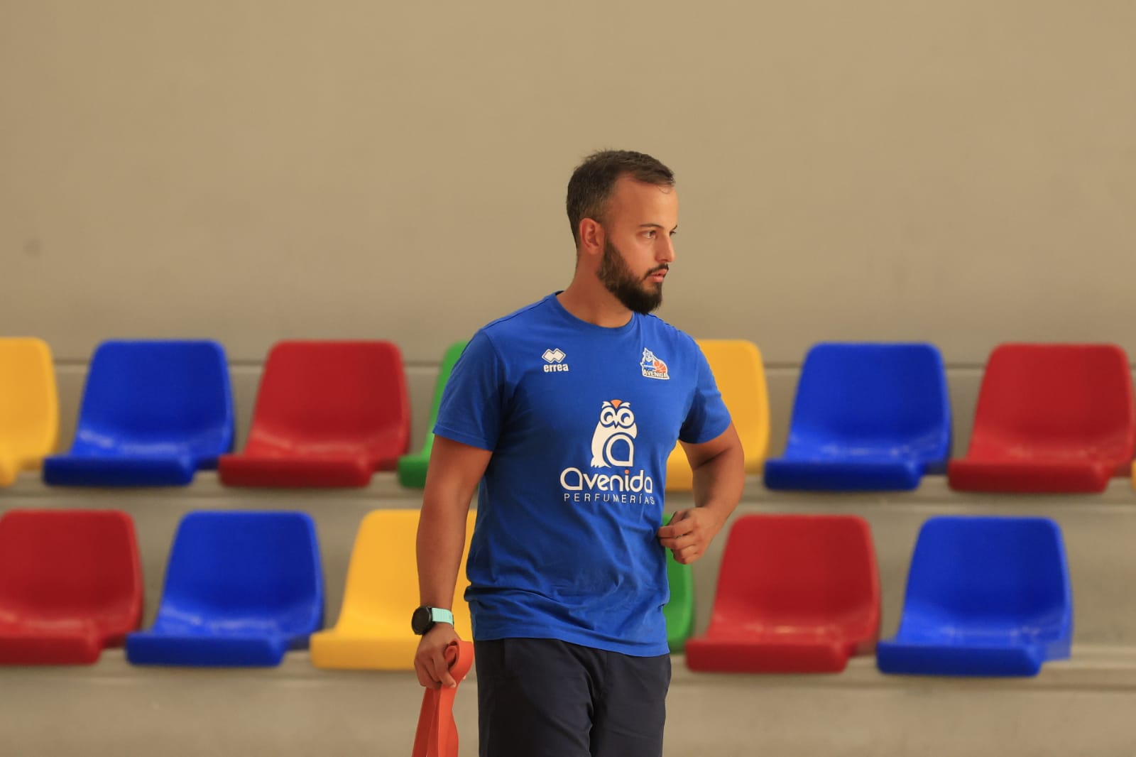 El primer entrenamiento de la temporada de Perfumerías Avenida, en imágenes