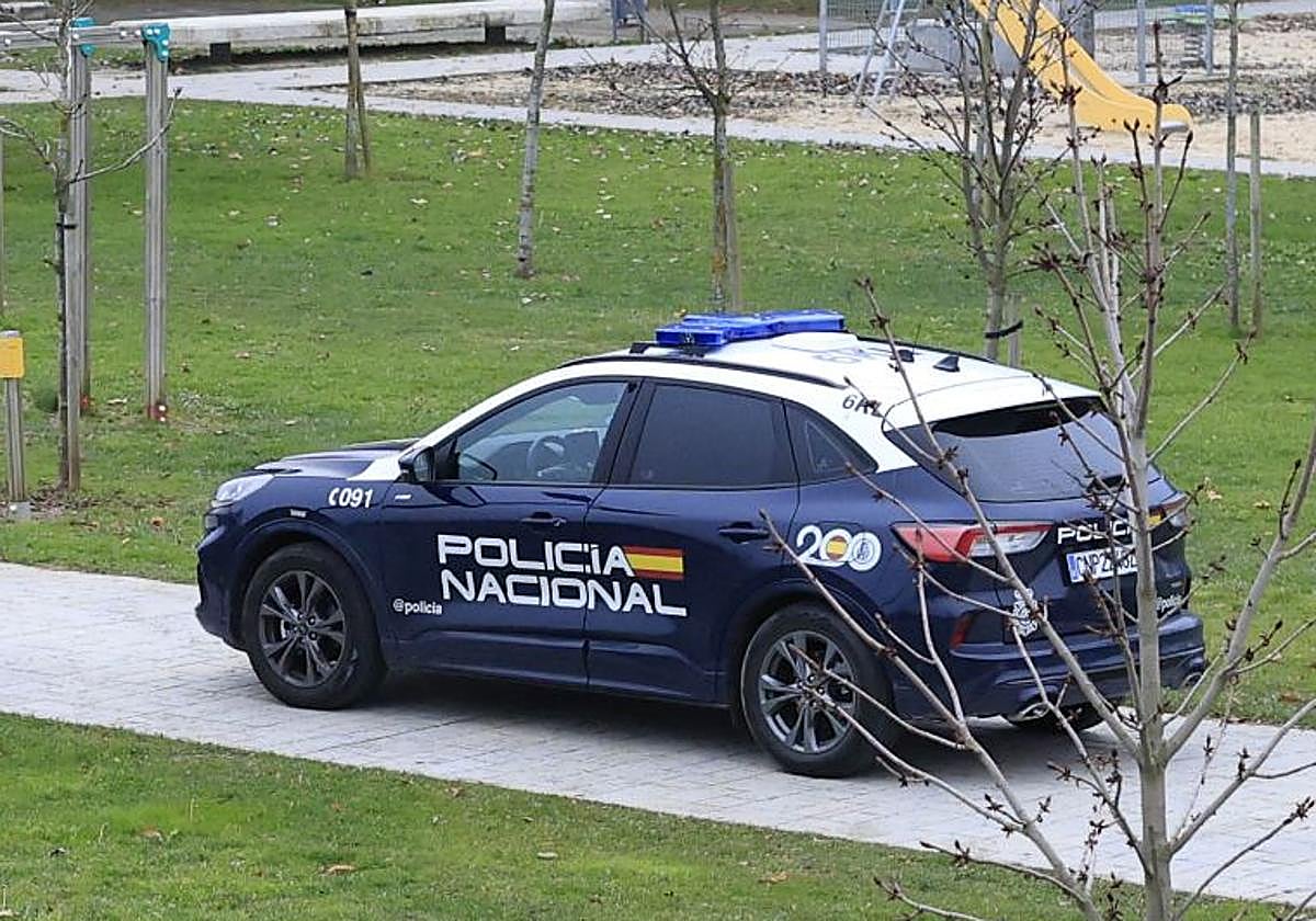 Coche de la Policía Nacional de Salamanca en una imagen de archivo.