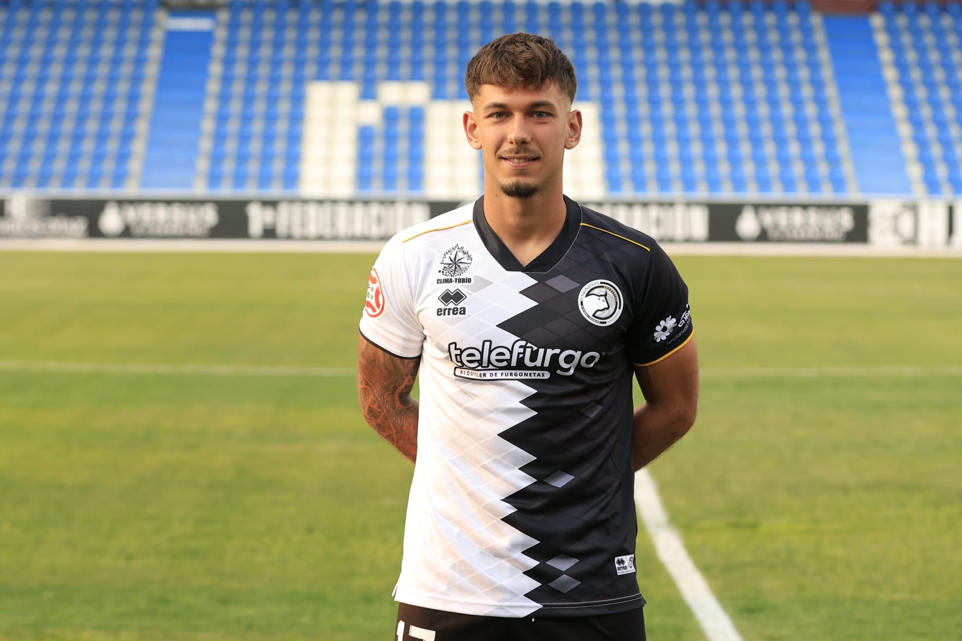 Unionistas se presenta al ocaso y en familia en el Reina Sofía