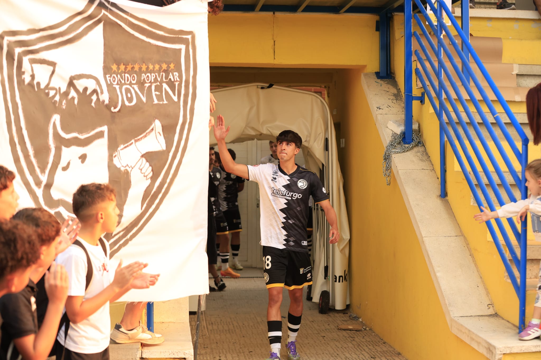 Unionistas se presenta al ocaso y en familia en el Reina Sofía