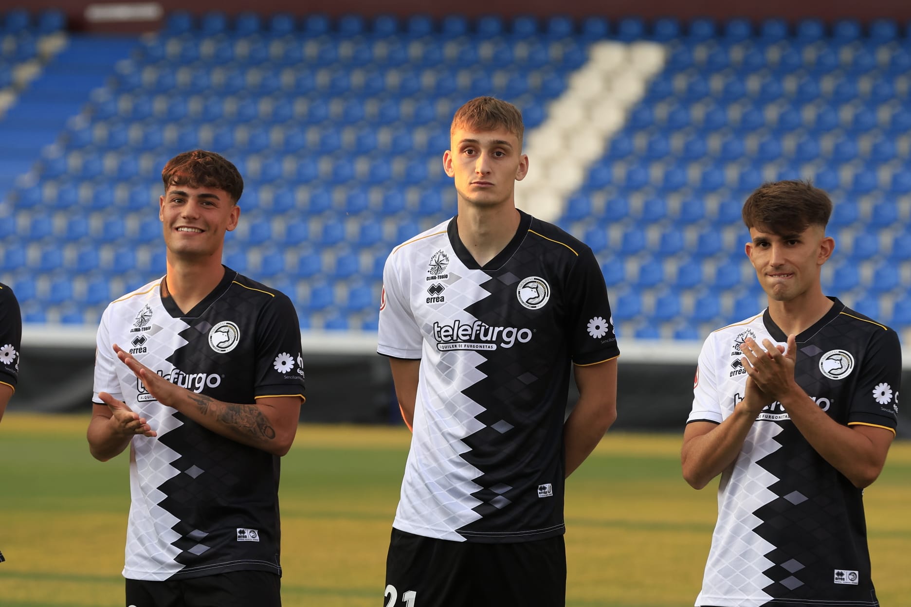 Unionistas se presenta al ocaso y en familia en el Reina Sofía
