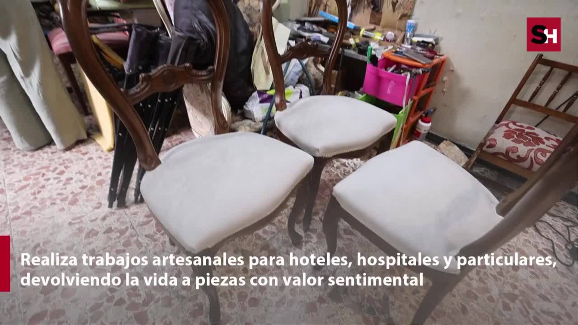 La tapicería de más de medio siglo abierta en Salamanca que viste los muebles del hospital