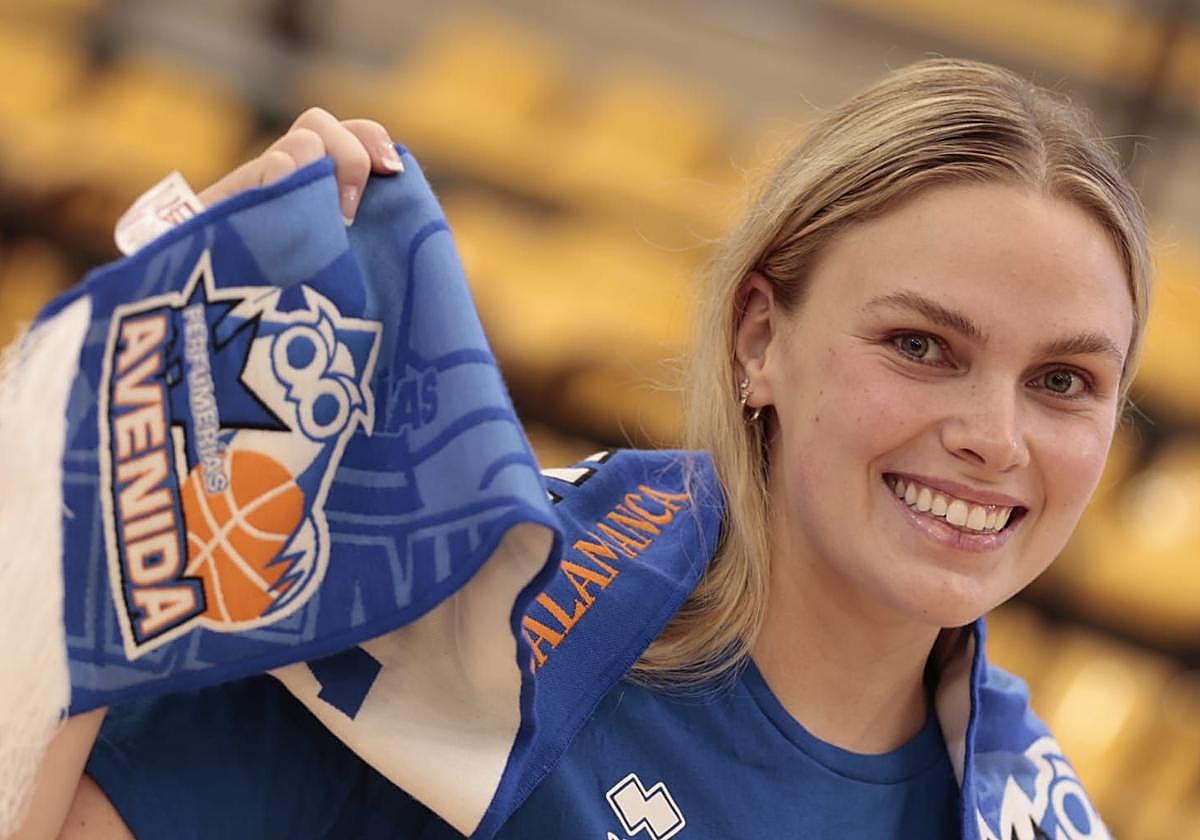 Laura Erikstrup en su presentación oficial