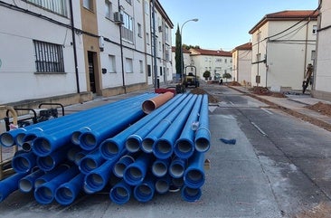 Comienzan las obras de renovación de 553 metros de tuberías de abastecimiento de agua en el barrio Vidal
