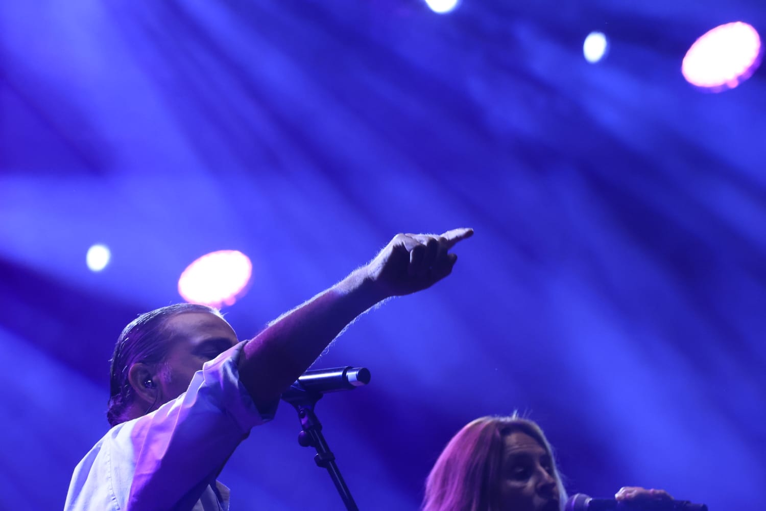 Fiesta flamenca en una Plaza Mayor a rebosar con Siempre Así