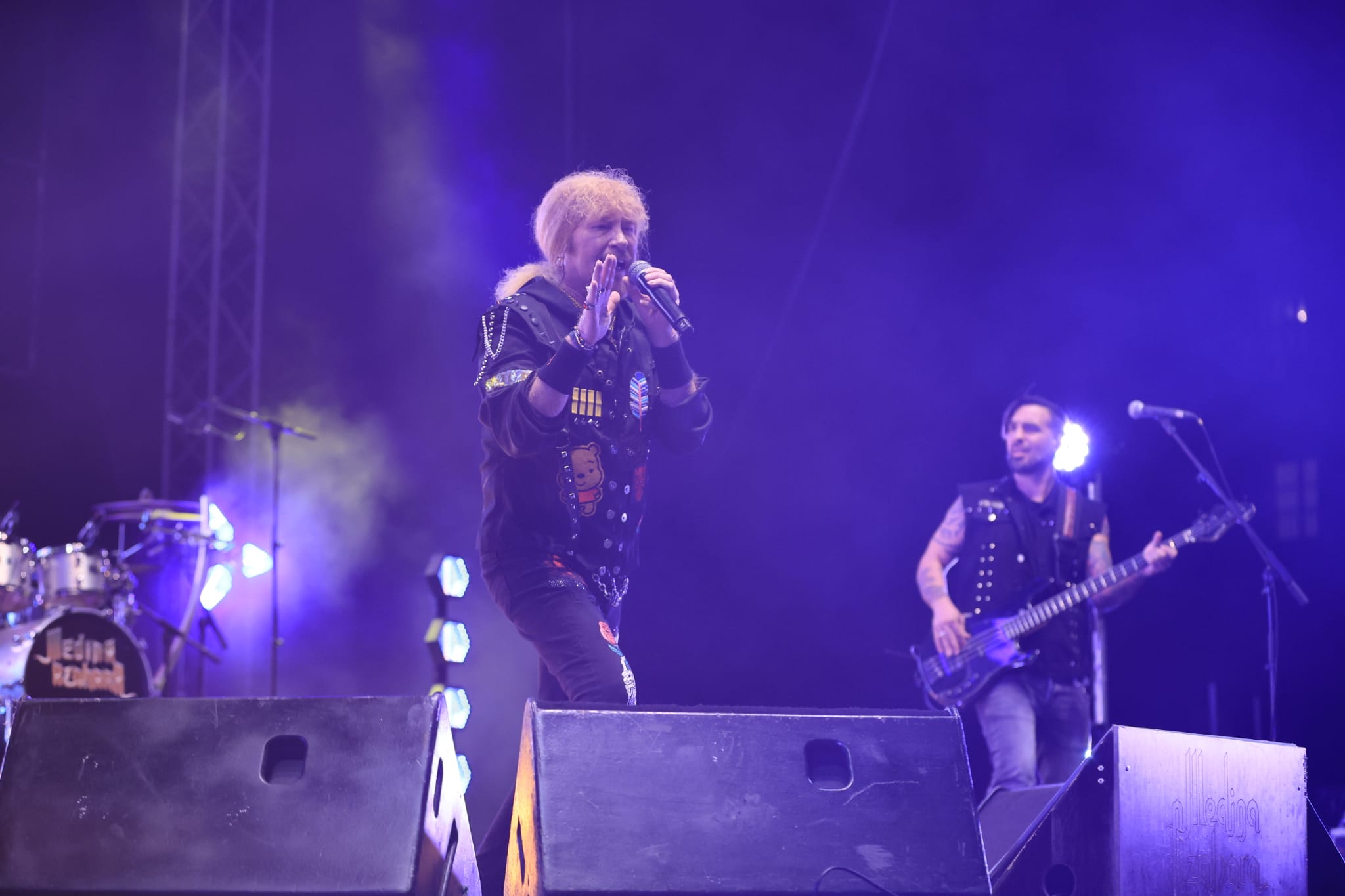 El rock andaluz de Medina Azahara conquista una Plaza Mayor de Salamanca entregada