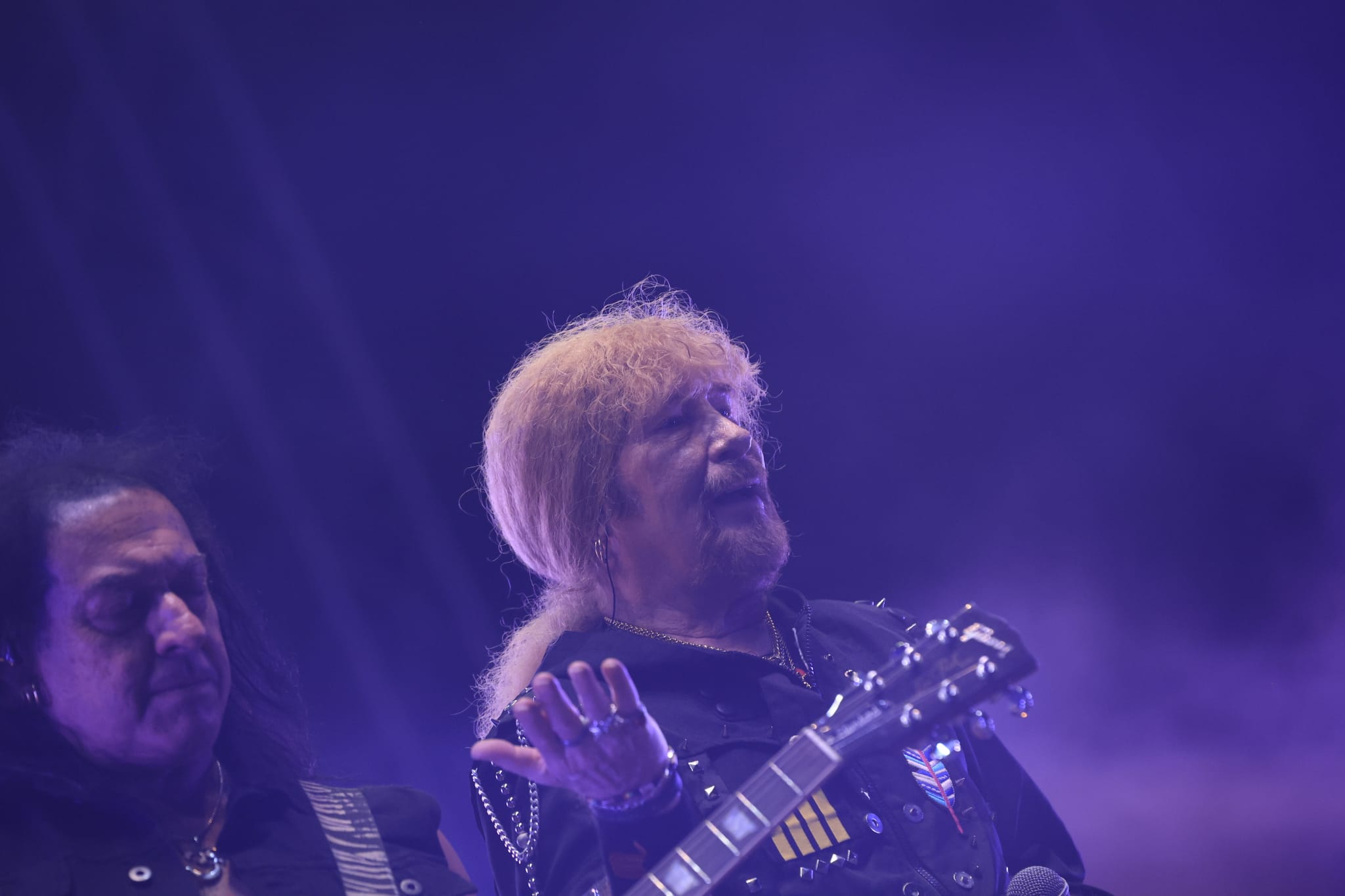 El rock andaluz de Medina Azahara conquista una Plaza Mayor de Salamanca entregada