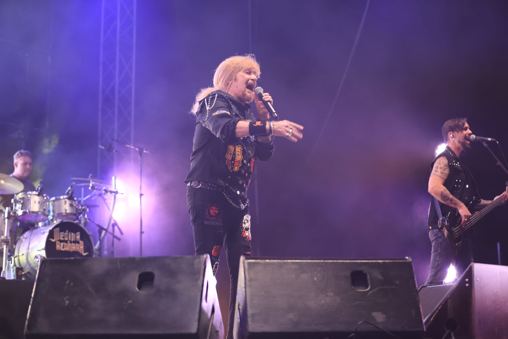El rock andaluz de Medina Azahara conquista una Plaza Mayor de Salamanca entregada