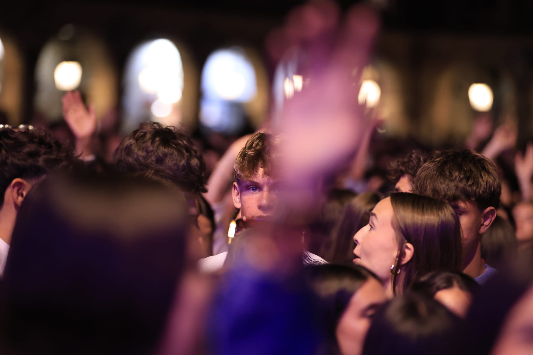 &#039;Los 40Sessions&#039; ponen a bailar y saltar a la juventud de Salamanca