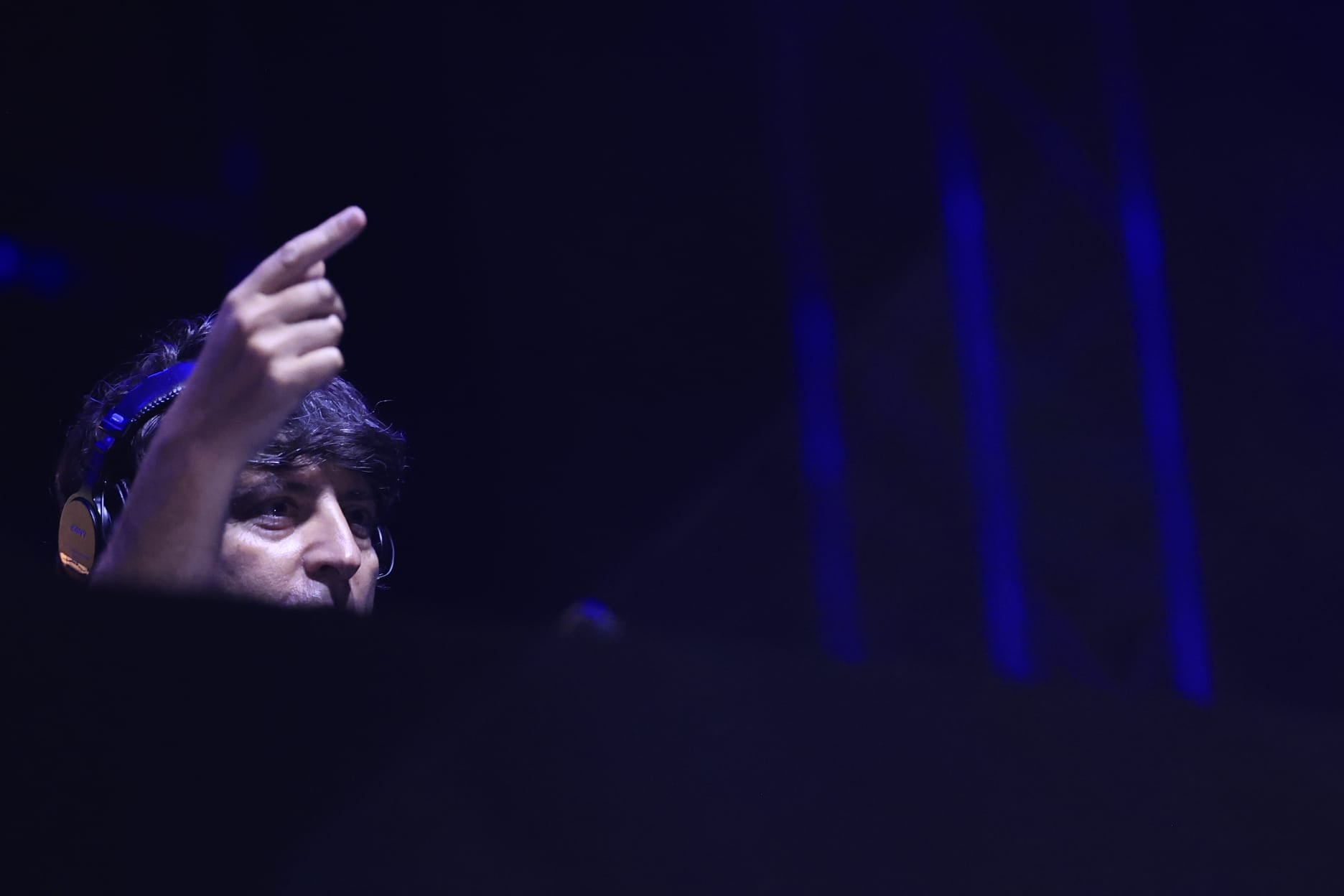 &#039;Los 40Sessions&#039; ponen a bailar y saltar a la juventud de Salamanca