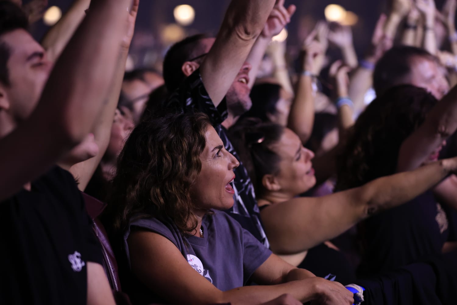 Siloé reparte besos a una entregada Plaza Mayor de Salamanca