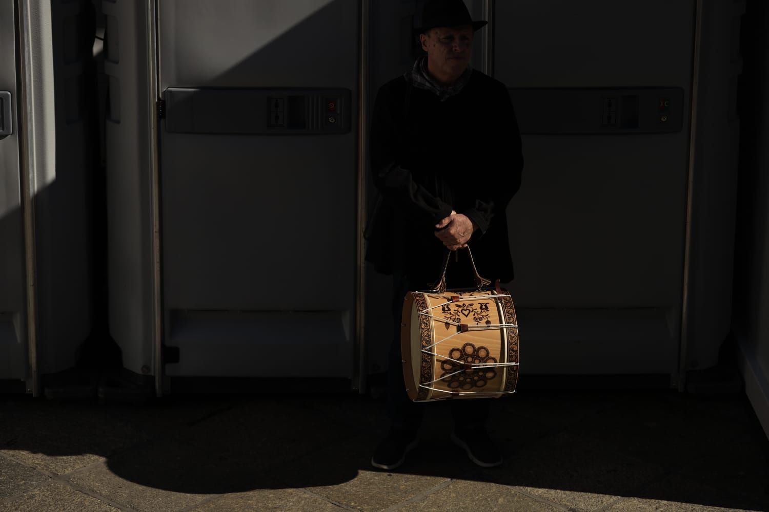 Los charros se reunen en torno a la tradición en el Día del Tamborilero en Salamanca