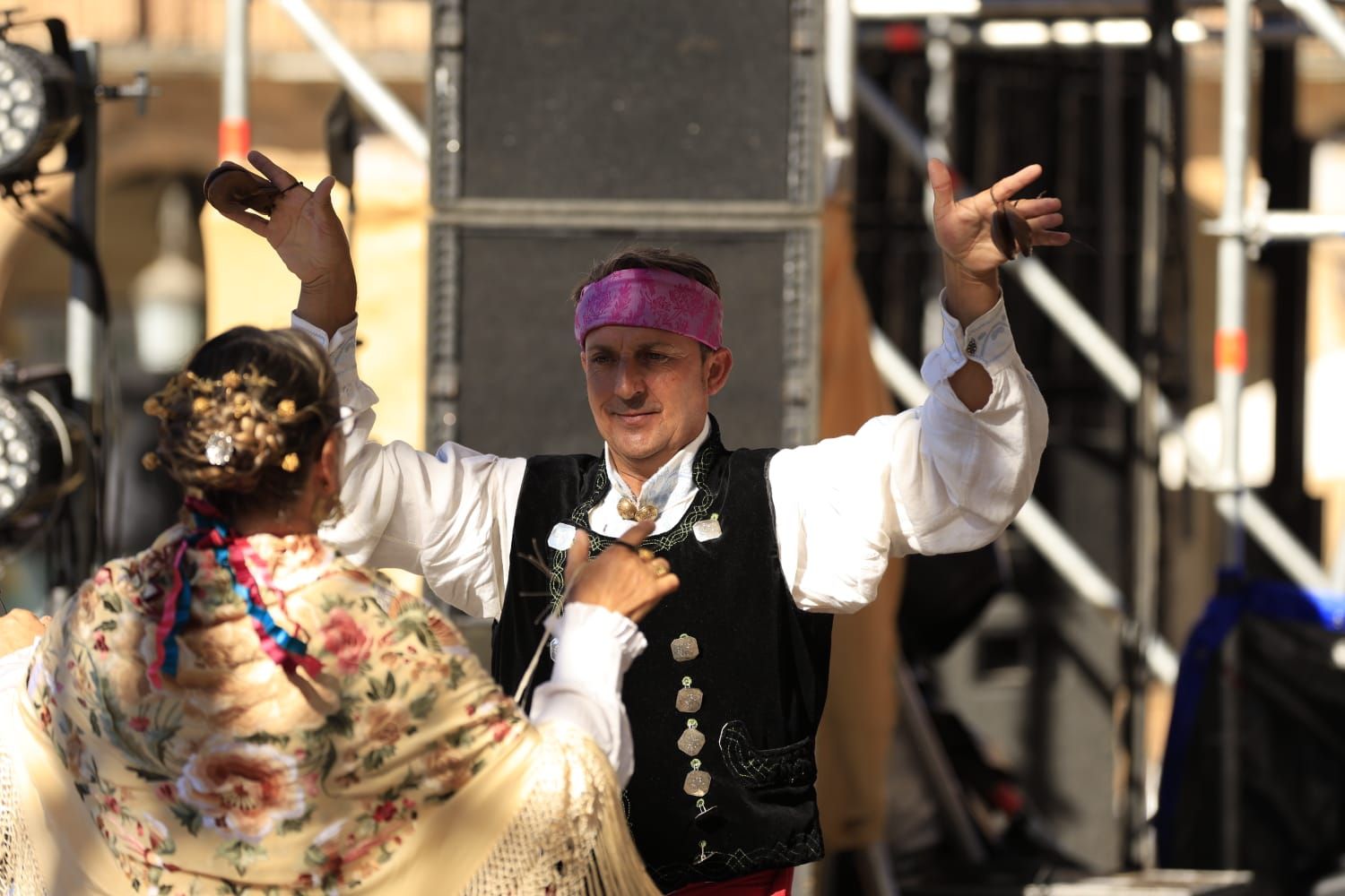 Los charros se reunen en torno a la tradición en el Día del Tamborilero en Salamanca