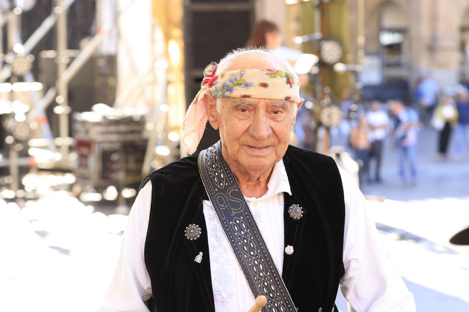Los charros se reunen en torno a la tradición en el Día del Tamborilero en Salamanca