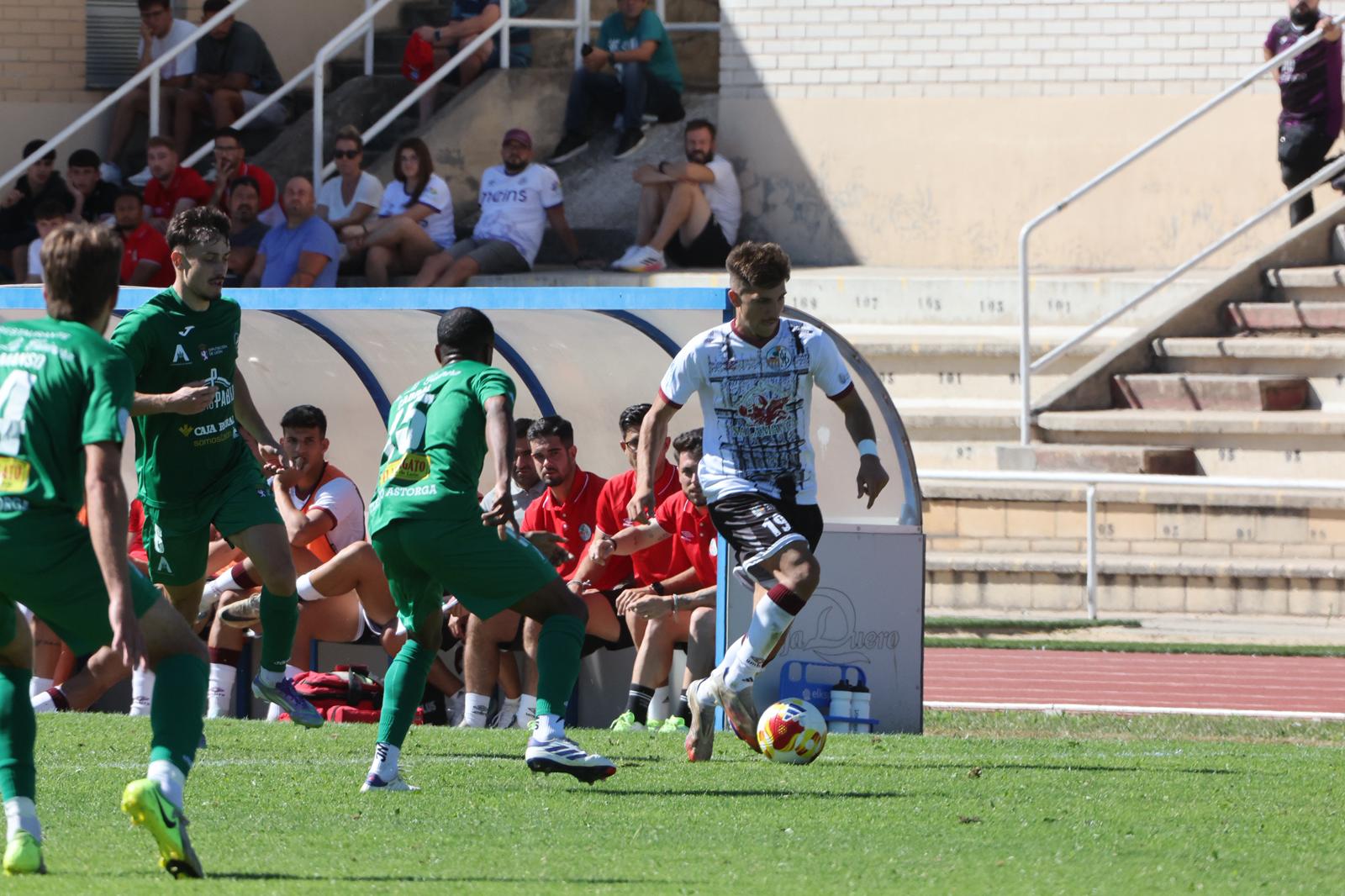 El partido entre el Salamanca UDS y el Atlético Astorga, en imágenes