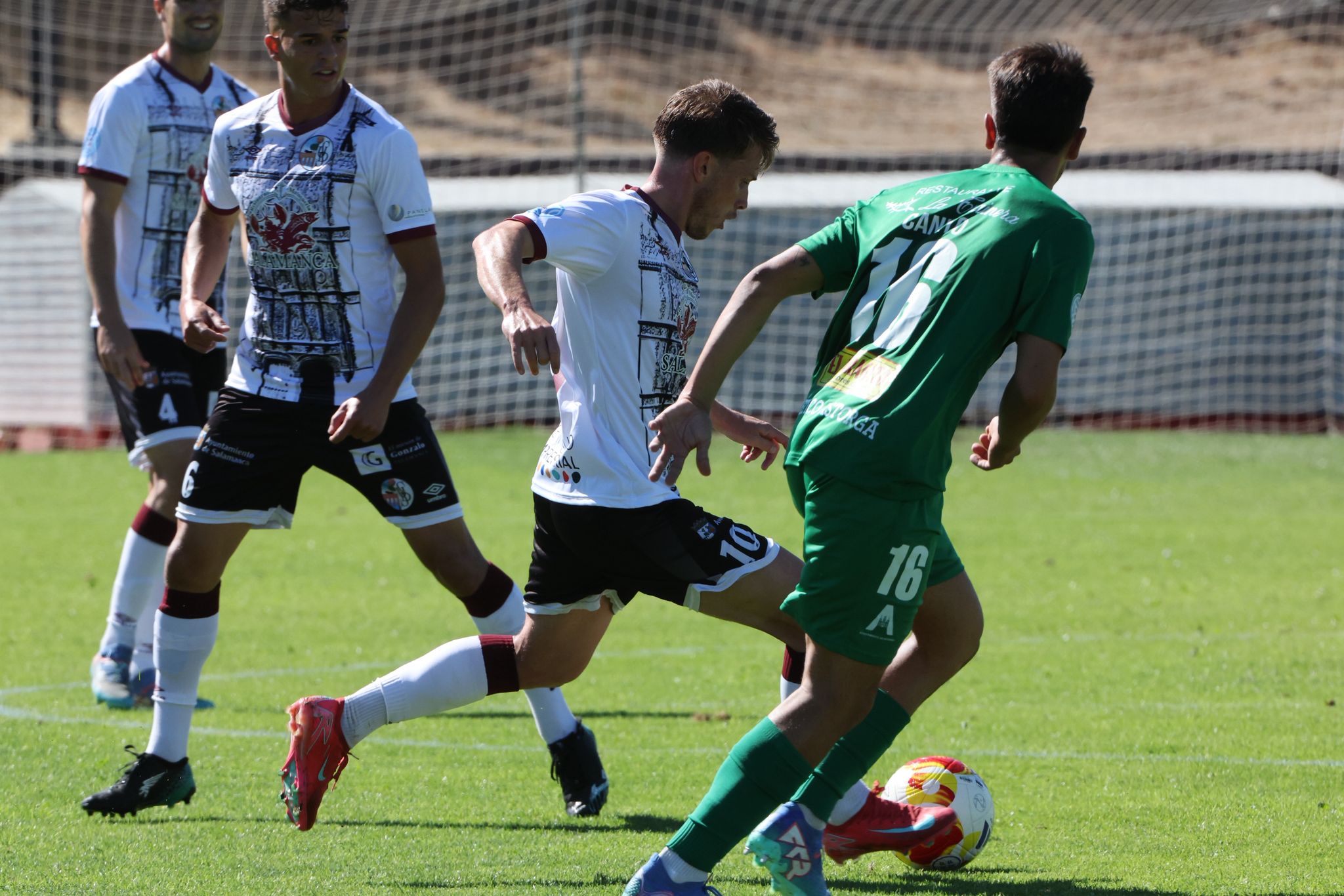 El partido entre el Salamanca UDS y el Atlético Astorga, en imágenes