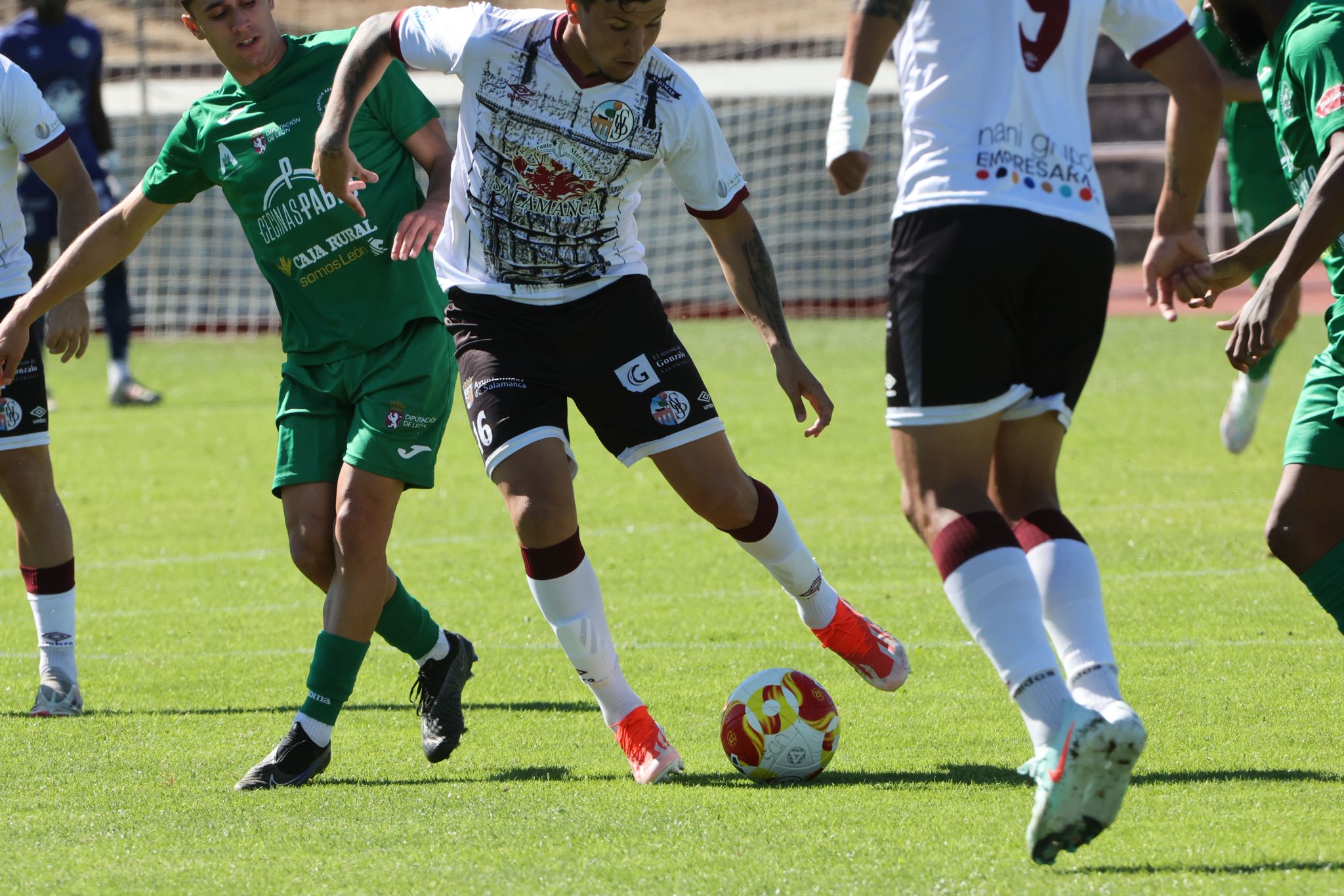 El partido entre el Salamanca UDS y el Atlético Astorga, en imágenes
