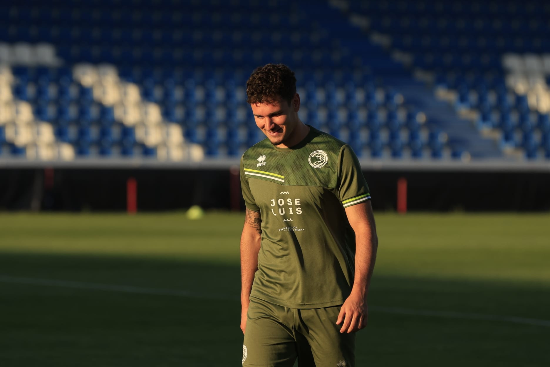 En imágenes, el entrenamiento del primer equipo de Unionistas a las órdenes del entrenador del Juvenil A