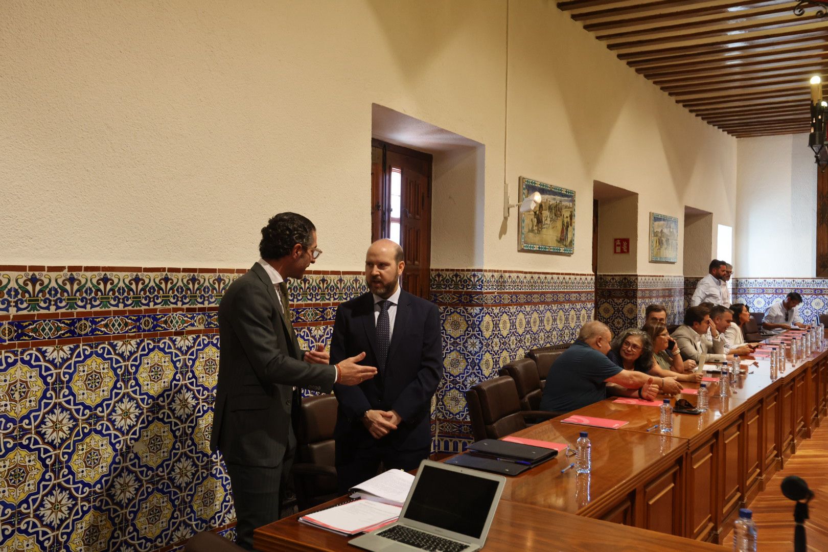 La Cámara designa al presidente que deberá convocar elecciones