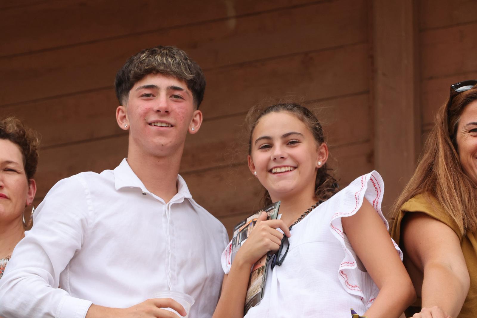 Lleno de caras conocidas en Salamanca para ver a Morante en tarde de &#039;no hay billetes&#039;