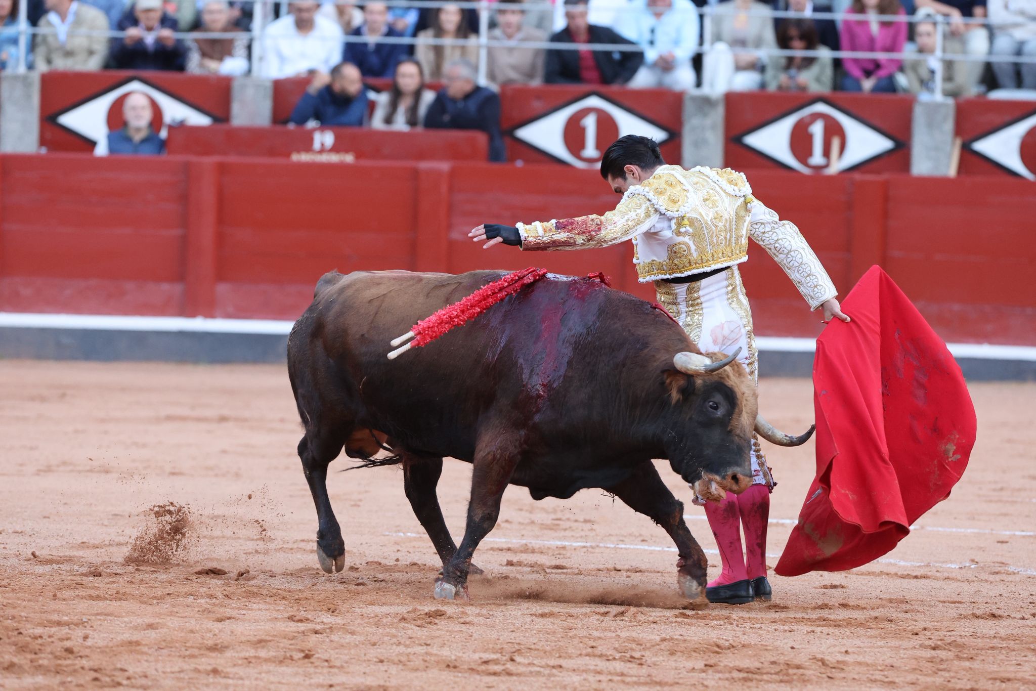 La Glorieta se queda sin puerta grande y Morante se va de vacío