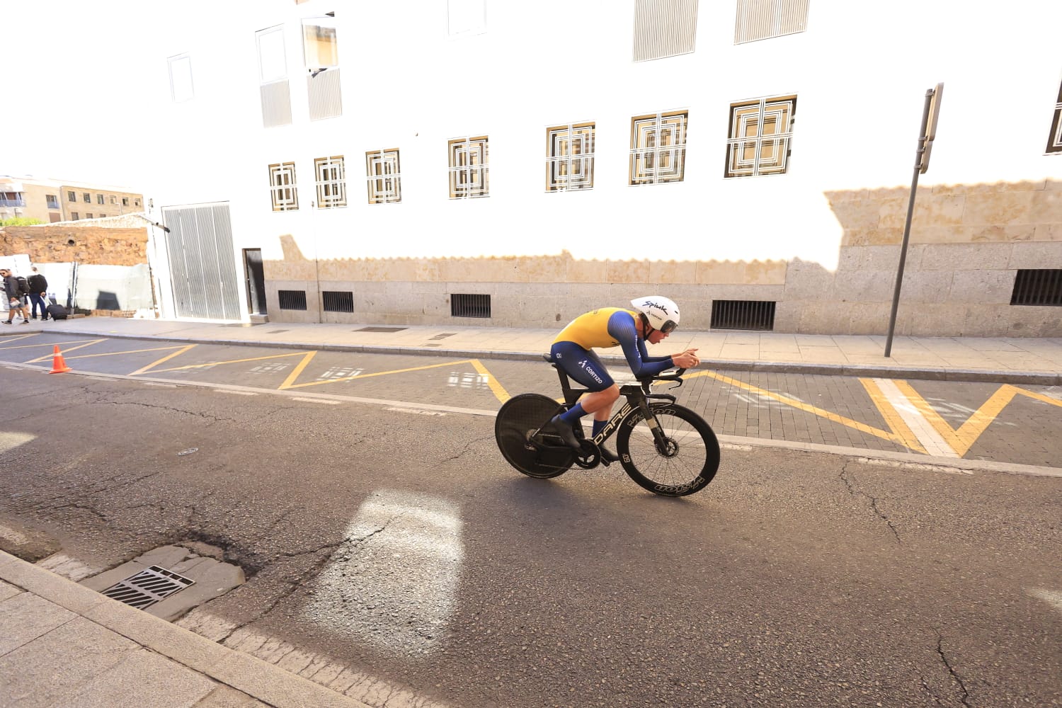 Gari Ugarte se lleva la crono en la capital y es el nuevo campeón de la Vuelta a Salamanca