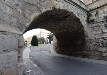 Suprimida la entrada de coches por el puente del Soto a la Gran Vía y adiós al peligroso giro del bus en San Pablo