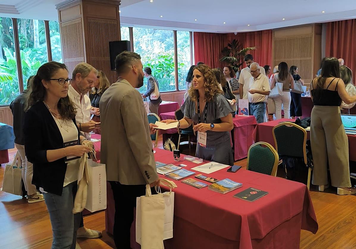 El evento está planteado con un formato de workshop con agentes.