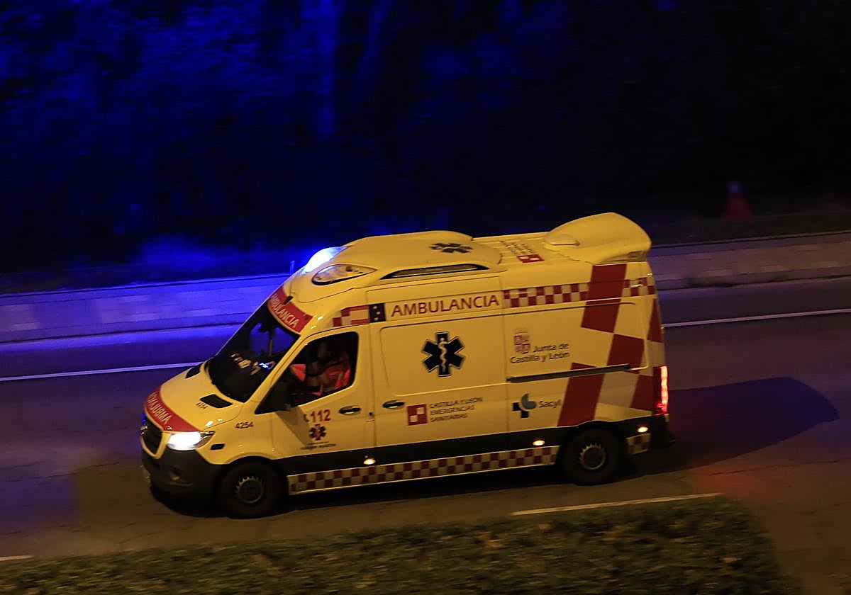 Imagen de archivo de una ambulancia