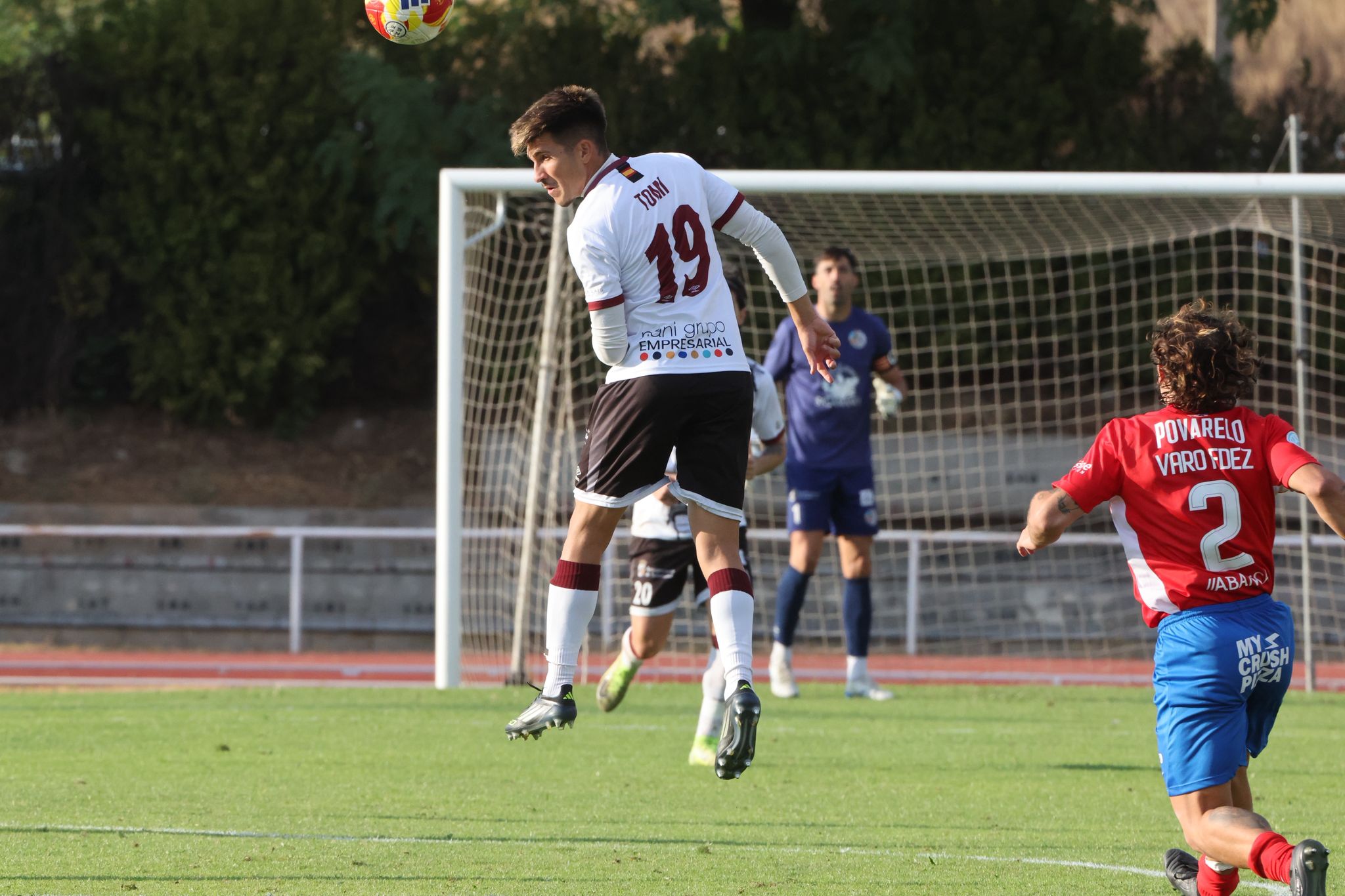 El Salamanca CF UDS vence al Ourense con un gol en el descuento