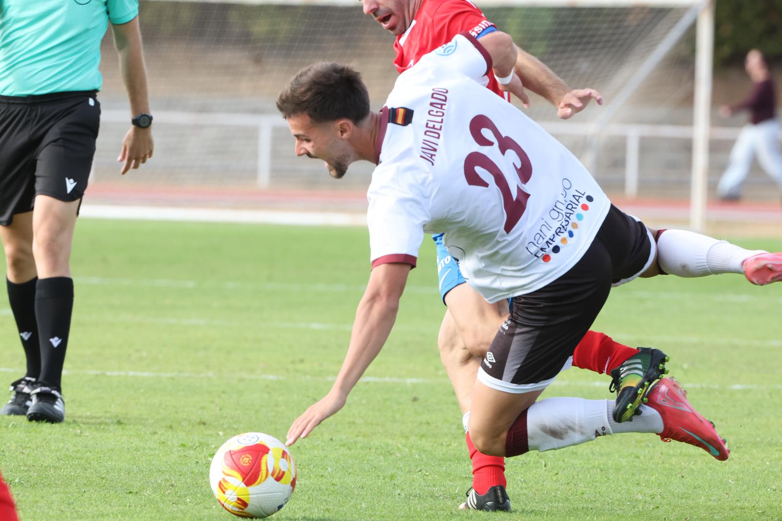 El Salamanca CF UDS vence al Ourense con un gol en el descuento