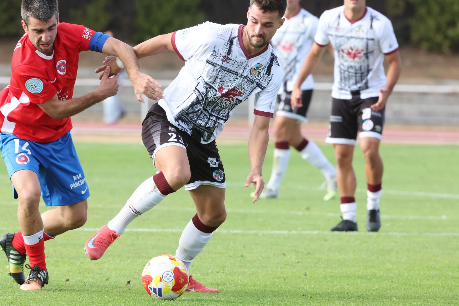 El Salamanca CF UDS vence al Ourense con un gol en el descuento