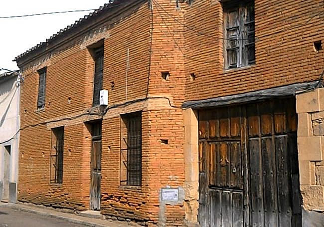 El edificio de 1910 en calle Angustias, 22.