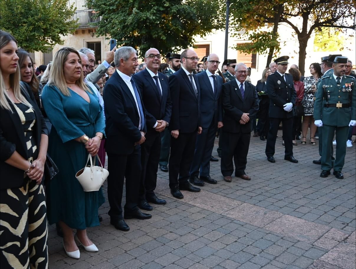Salamanca y la provincia se vuelcan con la Guardia Civil en el Día del Pilar