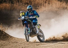 Santolino, durante la etapa prólogo del rally de Marruecos.