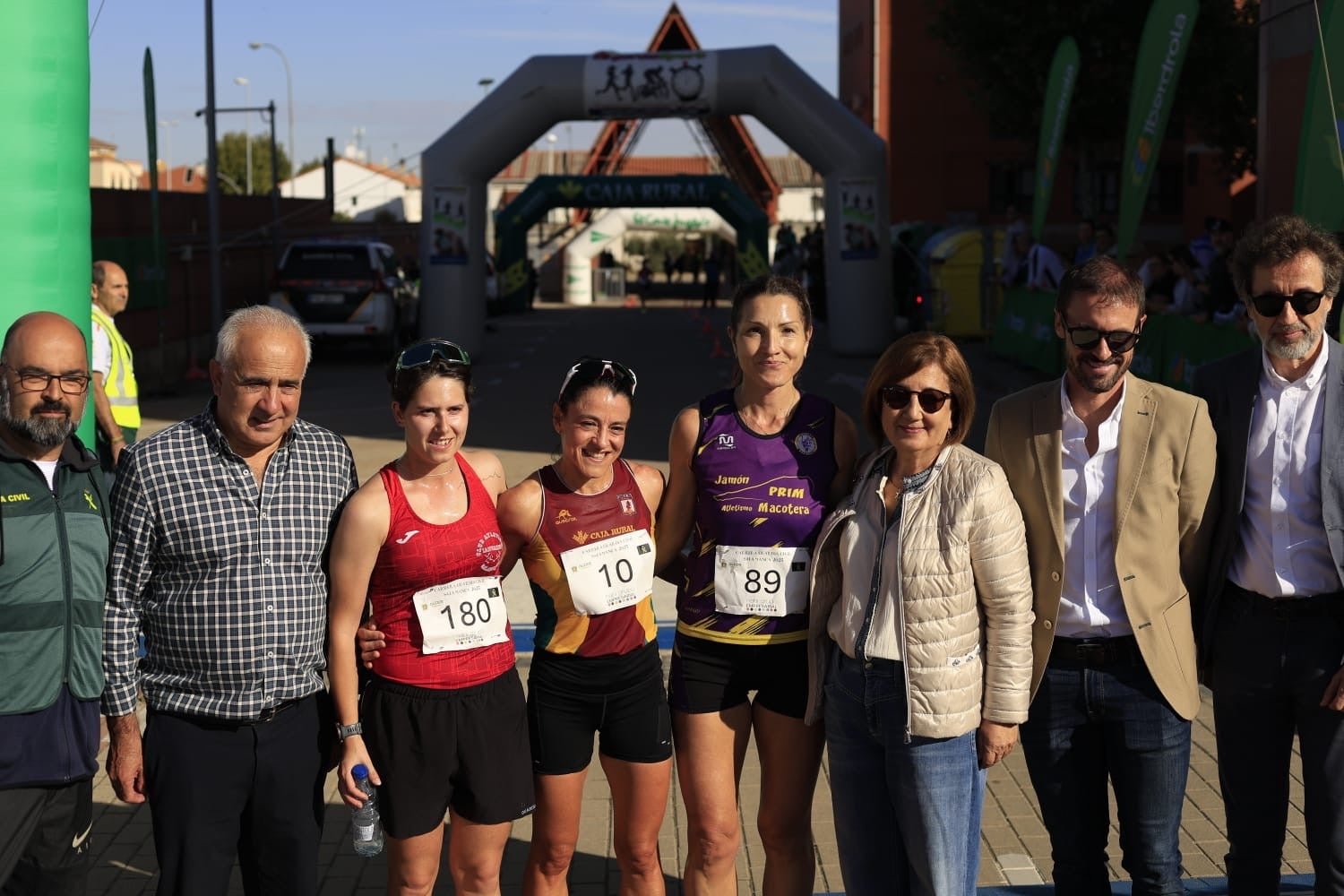 La III Carrera Solidaria de la Guardia Civil en Salamanca, en imágenes