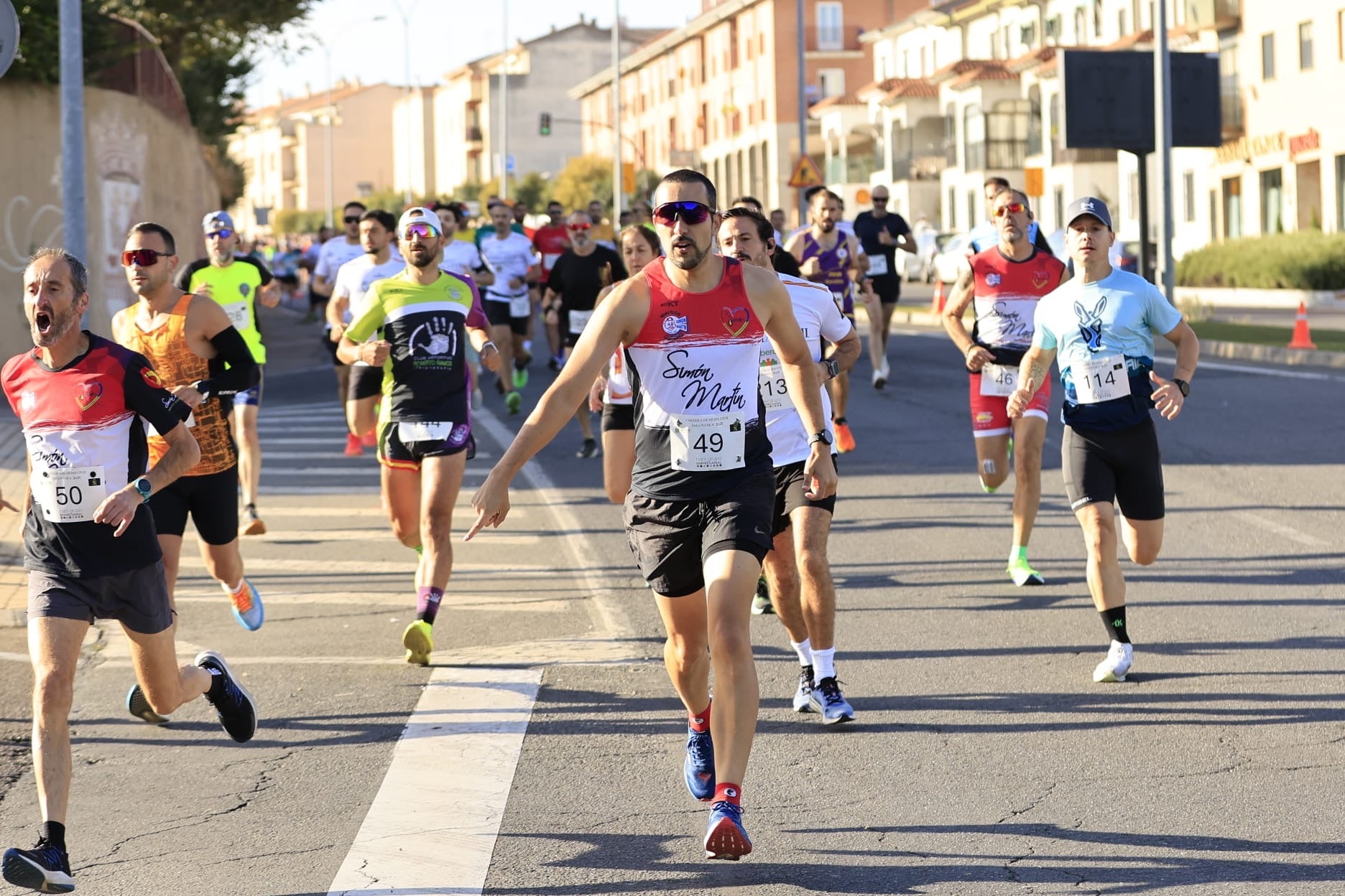 La III Carrera Solidaria de la Guardia Civil en Salamanca, en imágenes